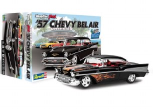 1/25 '57 CHEVY BEL AIR PLASTIC