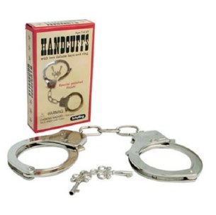 METAL HAND CUFFS W/ KEYS