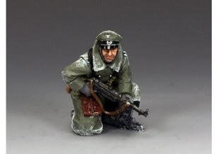 KNEELING OFFICER W/MP40