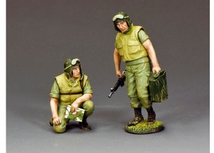 DISMOUNTED ARMORED CREW