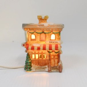 HARDWARE STORE LIGHT HOLDER