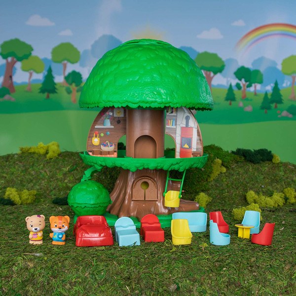 family treehouse toy