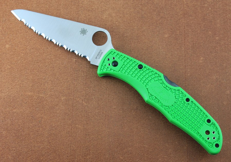 Spyderco Pacific Salt 2 Green FRN LC200N Fully Serrated Blade New Graham Knives