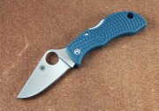 Spyderco MFPK390 Manbug - Bohler K390 Blade Steel - Blue FRN Handles