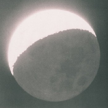 Tillmans: Moon In Earthlight