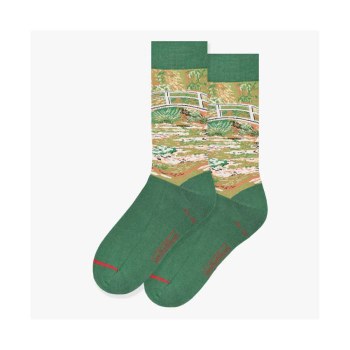 Monet: Bridge over a Pond of Water Lilies Socks - Large