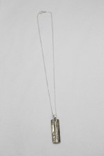 Additional picture of Lynda Carr: Vintage Rectangle Necklace - Silver