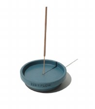 Additional picture of Ebb & Flow: Incense Holder in Denim Blue