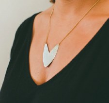 Additional picture of Enarmoured: Large Silver Tulip Shield Necklace
