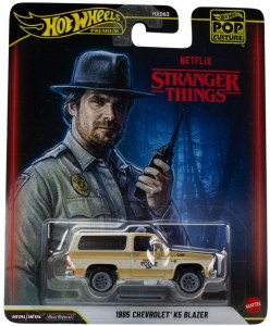 Hot Wheels Pop Culture Stranger Things 1985 Chevrolet X5 Blazer Die-Cast Vehicle