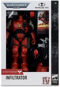 Warhammer 40K Dawn of War IV Blood Ravens Infiltrator Action Figure