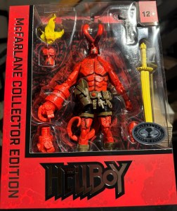 Hellboy McFarlane Collector Edition Platinum Edition Action Figure