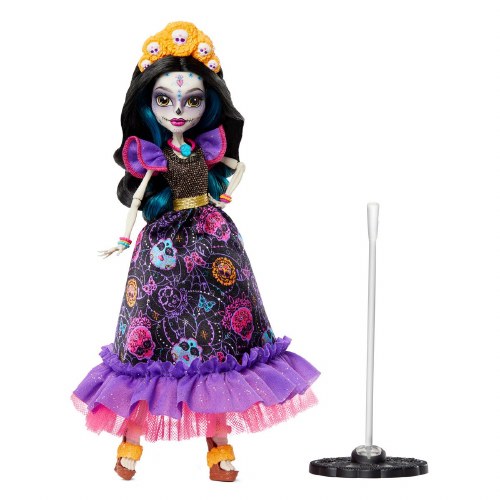 MONSTER HIGH: SPECTRA VONDERGEIST DRESS UP jogo online gratuito em