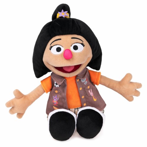 Sesame Street Ji-Young 13 In Plush Doll - Forbidden Planet