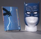 Batman Dark Knight Returns Book and Mask Set