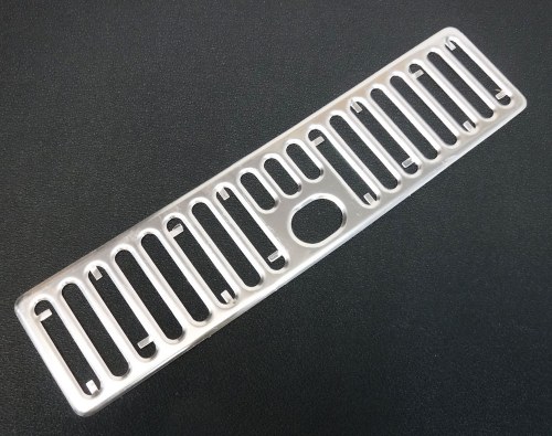 Front Hood Grill T1 73-79 SB