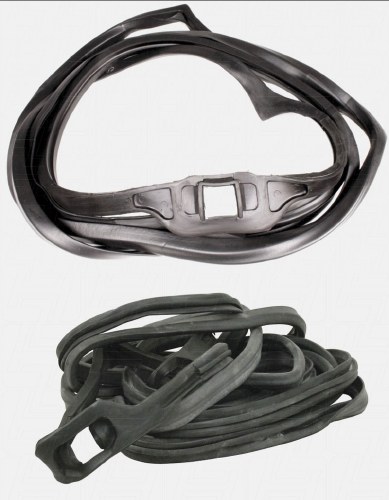 Front Door Seals Pair Bus 68-79 UK