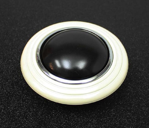 Barndoor Bus Horn Button - Ivory