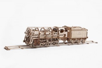 Steam Locomotive with Tender - 443 pieces