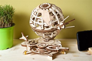 Model Globe - 184 Pieces