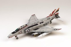 F-4B VF-111 SUNDOWNERS    1/48