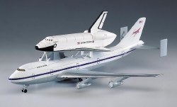 SPACE SHUTTLE  &  BOEING 747 CARRIER   1/288   [1640]