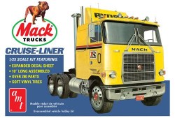 1/25 Mack Cruiseliner Semi Tractor