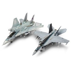 TOP GUN, gift set   1/72