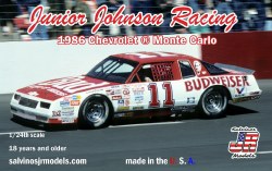 1/24 Junior Johnson 1986 Chevrolet Monte Carlo driven by Darrell Waltrip Model Kit
