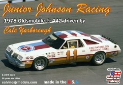 1/25 Junior Johnson Racing 1978 Oldsmobile 442 Driven by Cale Yarborough Model Kit