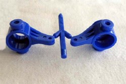 Tamiya TA-02 Uprights (2)