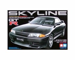 Tamiya 1/24 Scale GTR Nissan Skyline Model Kit