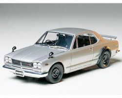 1/24 Nissan Skyline 2000 GT-R Model Kit