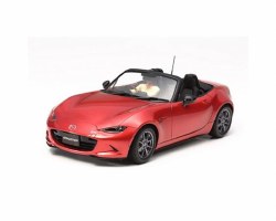 Tamiya 1/24 Mazda MX-5  Model Kit