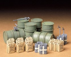 Tamiya 1/35 German Fuel Drum & Jerry Can Plastic Model Set