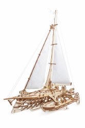 Trimaran Merihobus Boat - 237 pieces