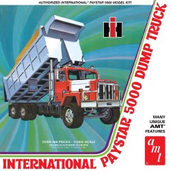 IH Paystar 5000 Dump Truck 1:25