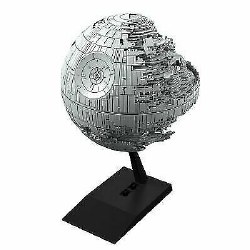 013 Star Wars Death Star II  Plastic Model Kit