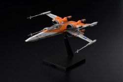 Poe's X-Wing Fighter: The Rise of Skywalker 1/72 Model Kit