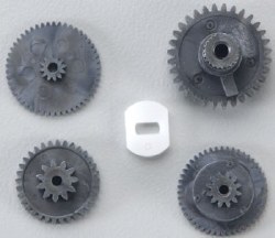 Karbonite Servo Gear Set: HS-635