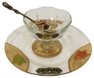 Colorful Tulip Charoset Dish