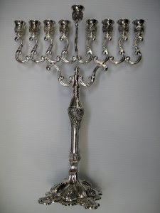 MED HANUKIA MENORAH