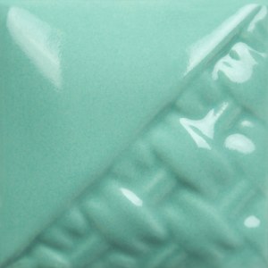 Aqua Gloss Pint