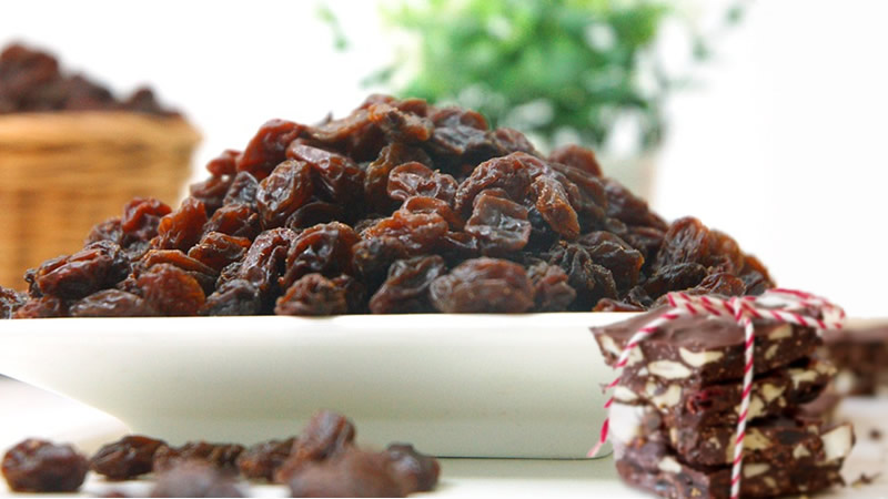 what dried fruit good for dogs