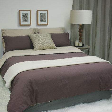 organic cotton bedlinen set in linen and nutmeg