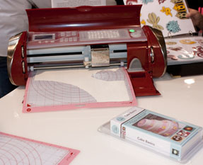 Cricut Cake Personal Electronic Cutter, Kitchen Red