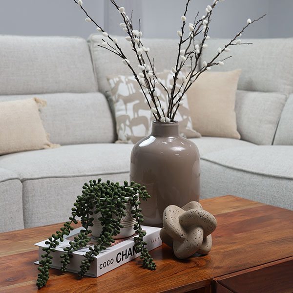 Home Décor & Accents