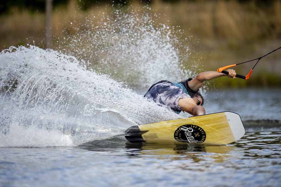 ノア X51様専用】RONIX RXT 2023年モデル ウェイクボード-mendota-h2o.com