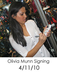 Olivia Munn Signing at FPNYC